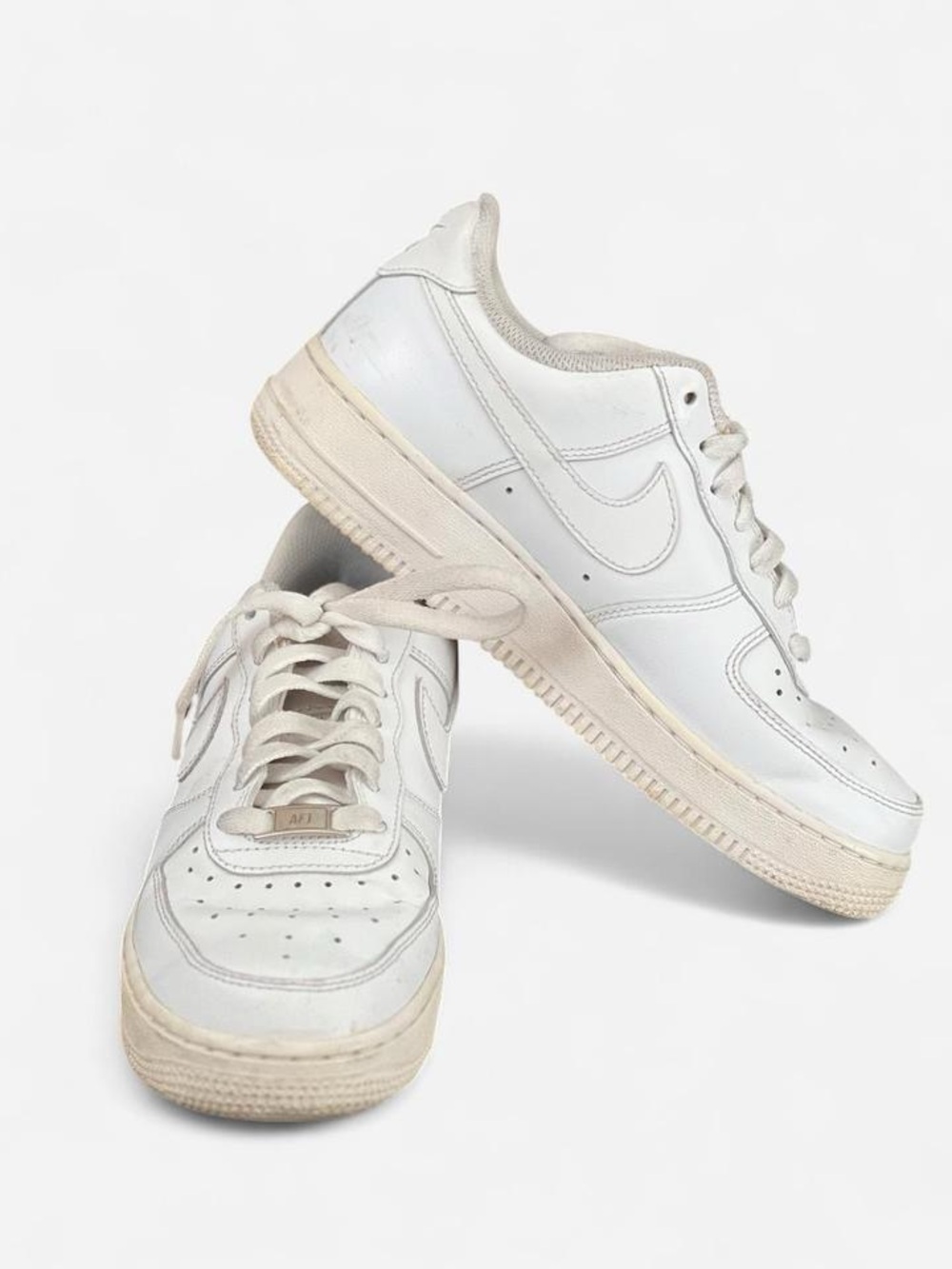 Nike Air Force 1 ’07 Triple White Men’s 6.5 Women’s 8 CW2288-111